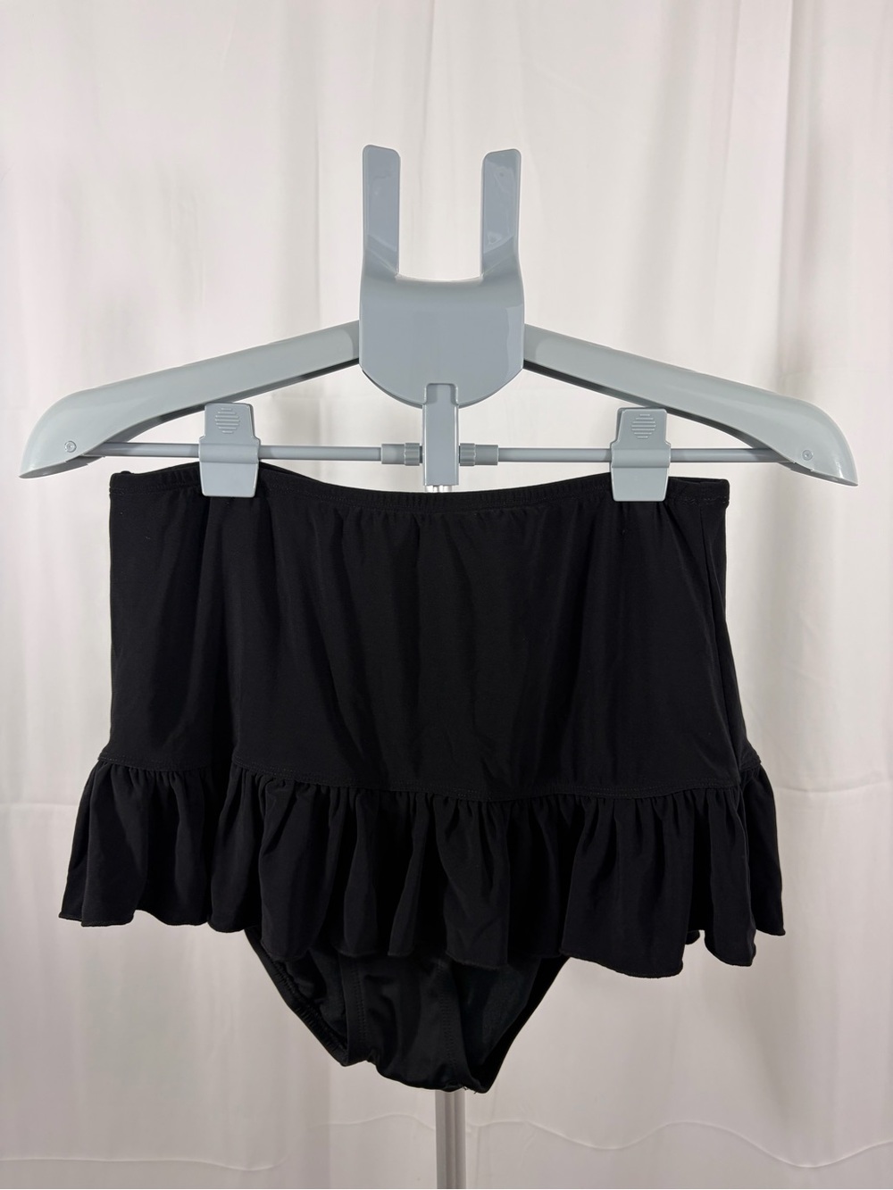 NWT Liz Claiborne Women’s Size 10 Black Bathing Suit Bottom High Waist Skirt
